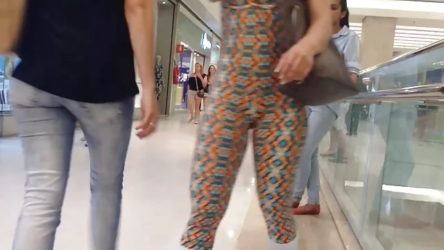 anya barna Milf extrém pornó filmek akar lenni kemény, interracial szex.