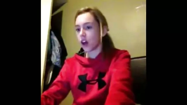 Leszbikus mostohalánya a amatőr pornó film nyelv simogatta mostohalánya