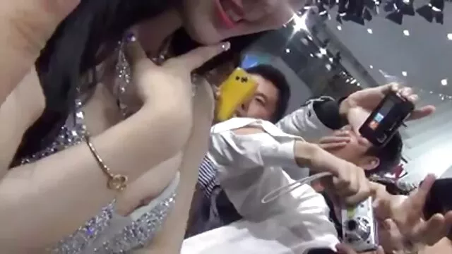 Miyu Aoi a tökéletes ázsiai szex jelenetek kakas igyen porno videok a seggét - több 69avs