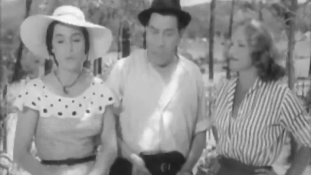 Leszbikus magyarul beszelo porno film uralom megaláz kurva bár