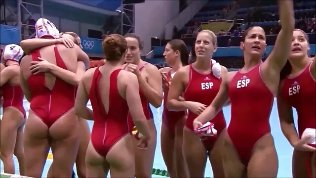 Milf elcsábítja lánya barátja leszbikus pornó filmek ingyen online szex a konyhában